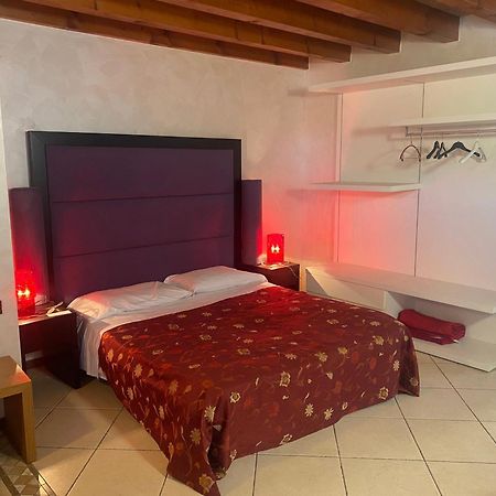 Albergo Le Piante Manerba del Garda Exterior foto