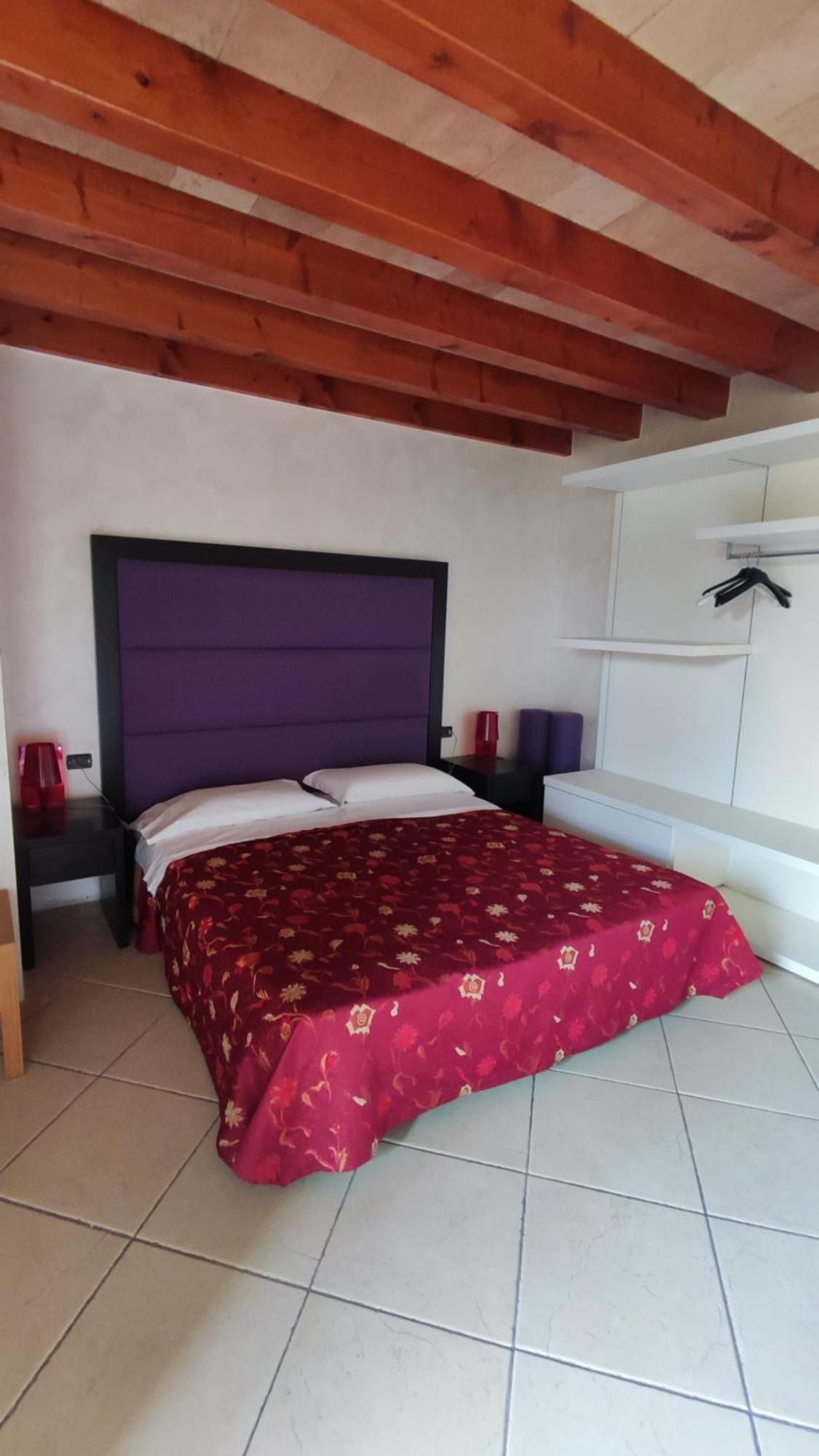 Albergo Le Piante Manerba del Garda Exterior foto