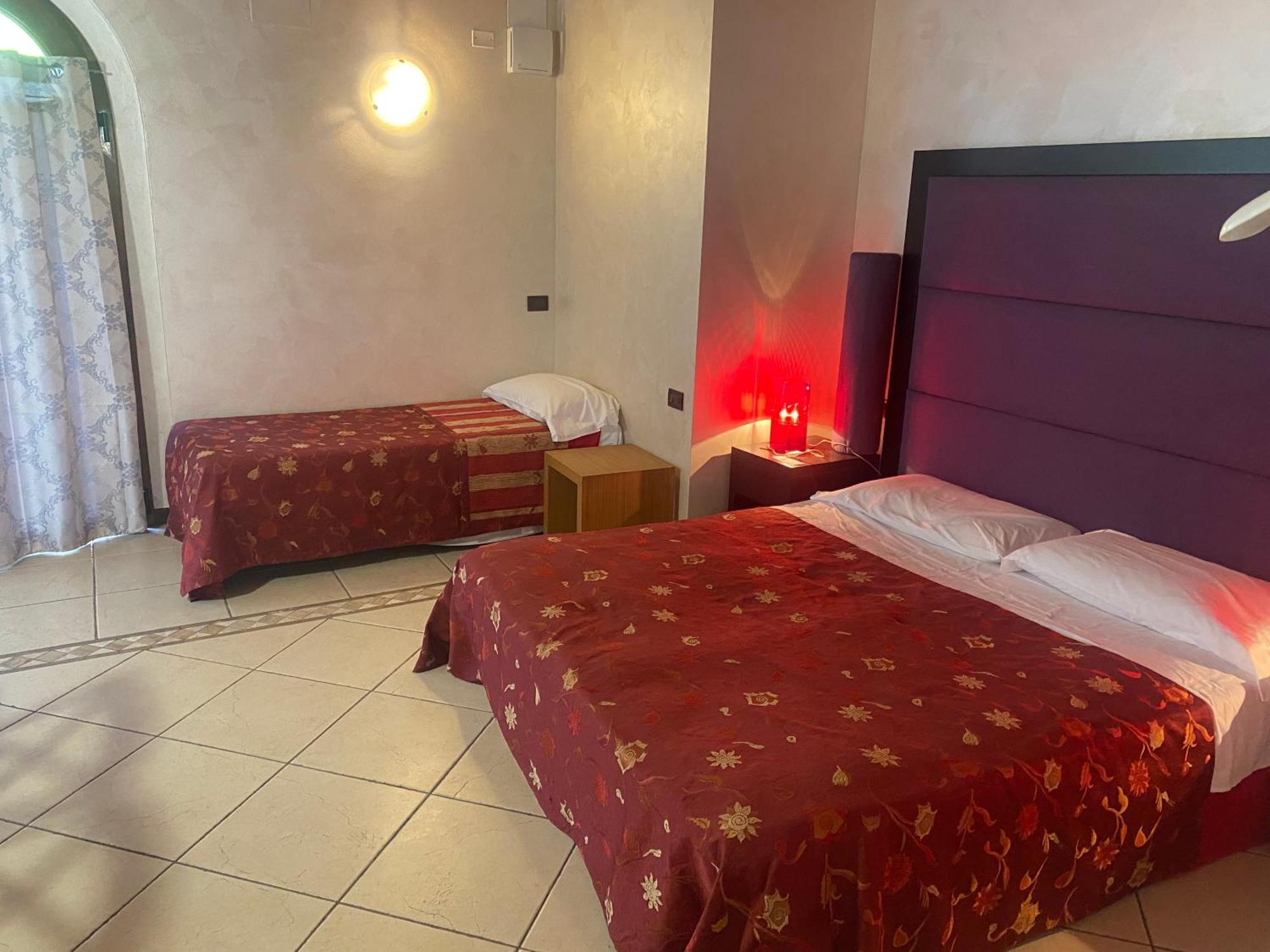 Albergo Le Piante Manerba del Garda Exterior foto